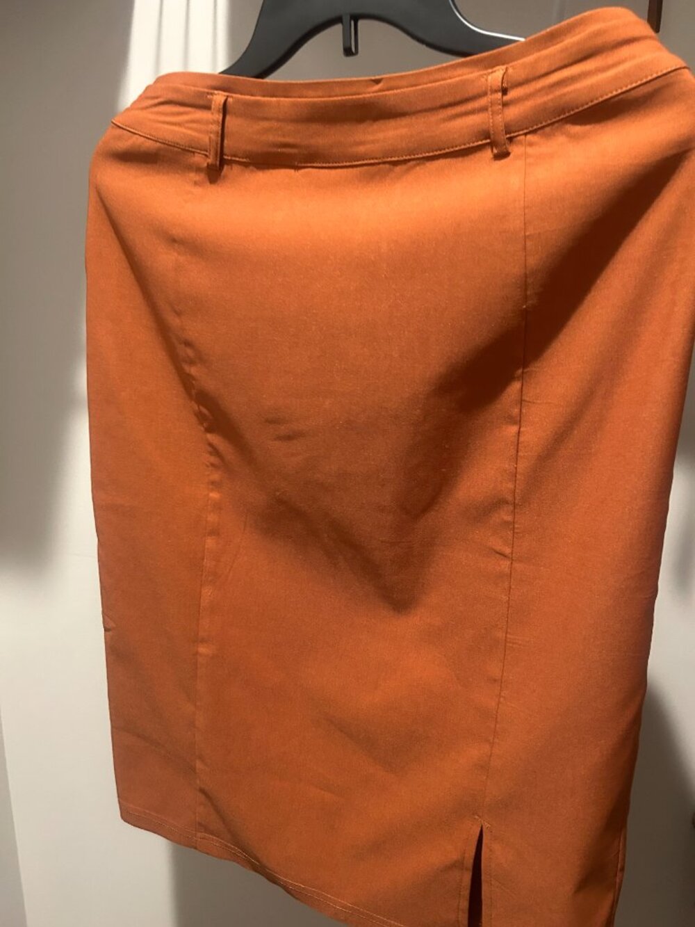 Brand new Katie Kasin pencil skirt with original tags attached. Size L